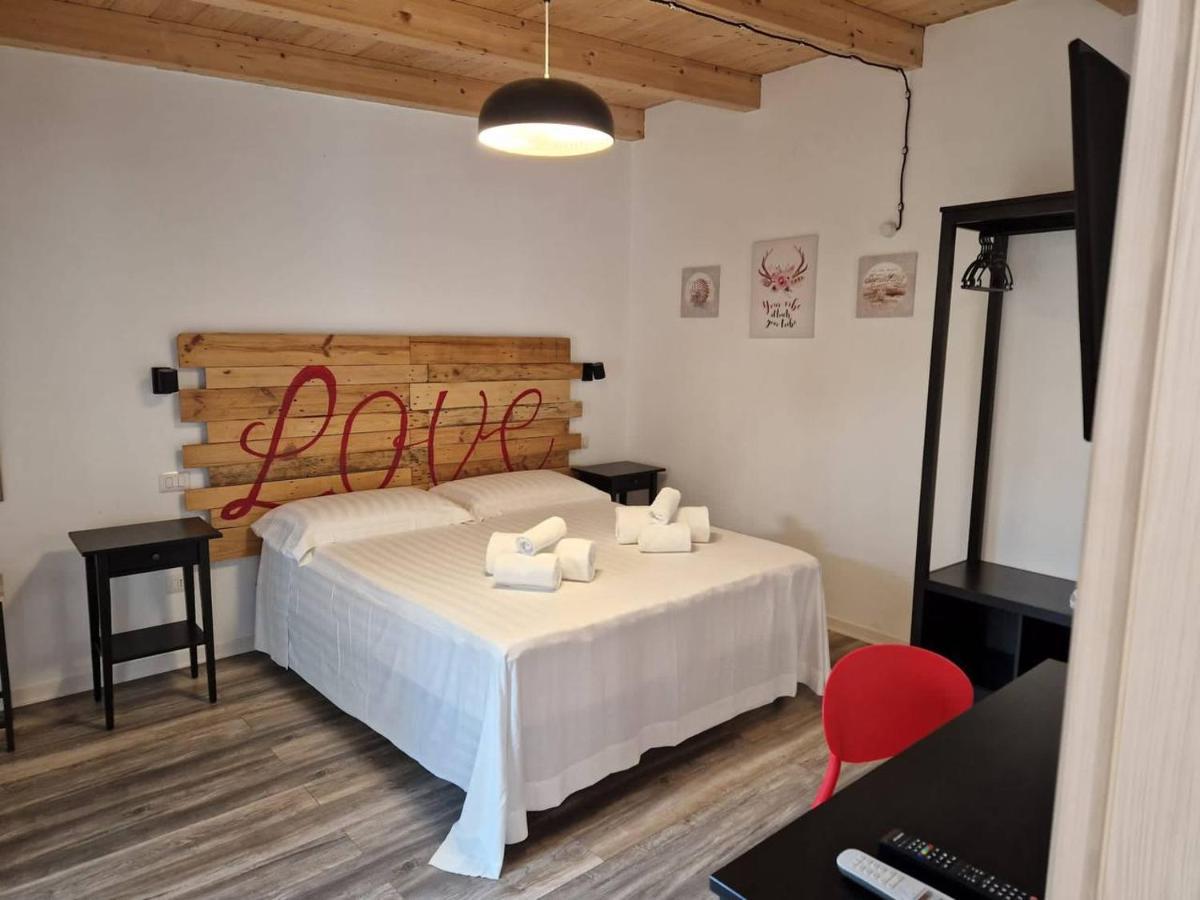 Bed and Breakfast Bb 26 Olbia Exterior foto